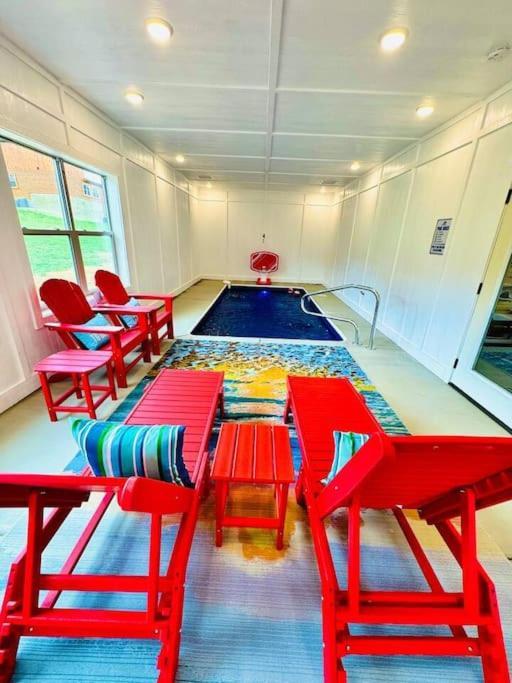 비둘기 포지 New! Indoor Pool/Ps 5/Hot Tub/Parkway 빌라 외부 사진